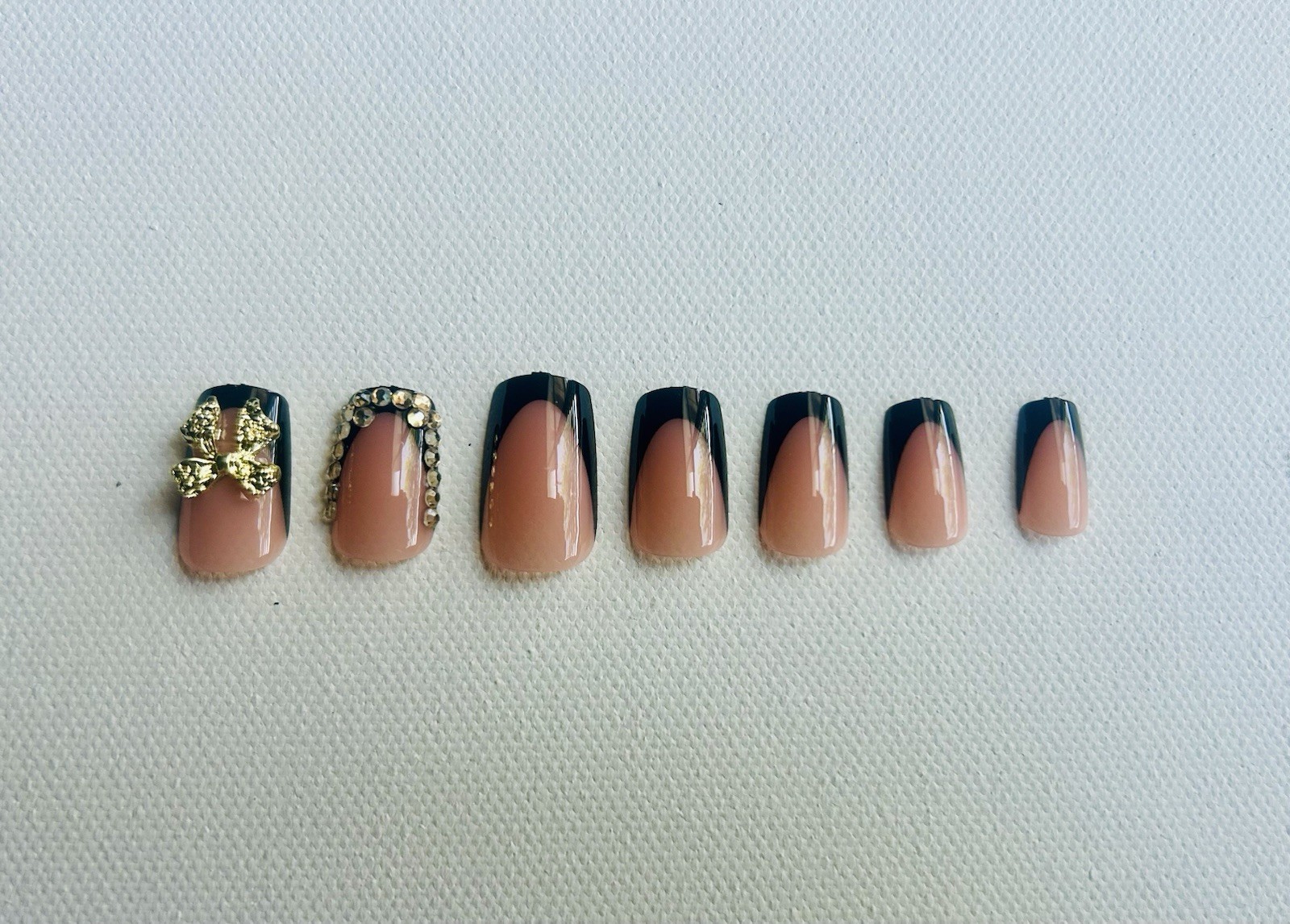 Nude Black Gold French Square Medium Press-On Nails Floral Full Cover Glue Kit