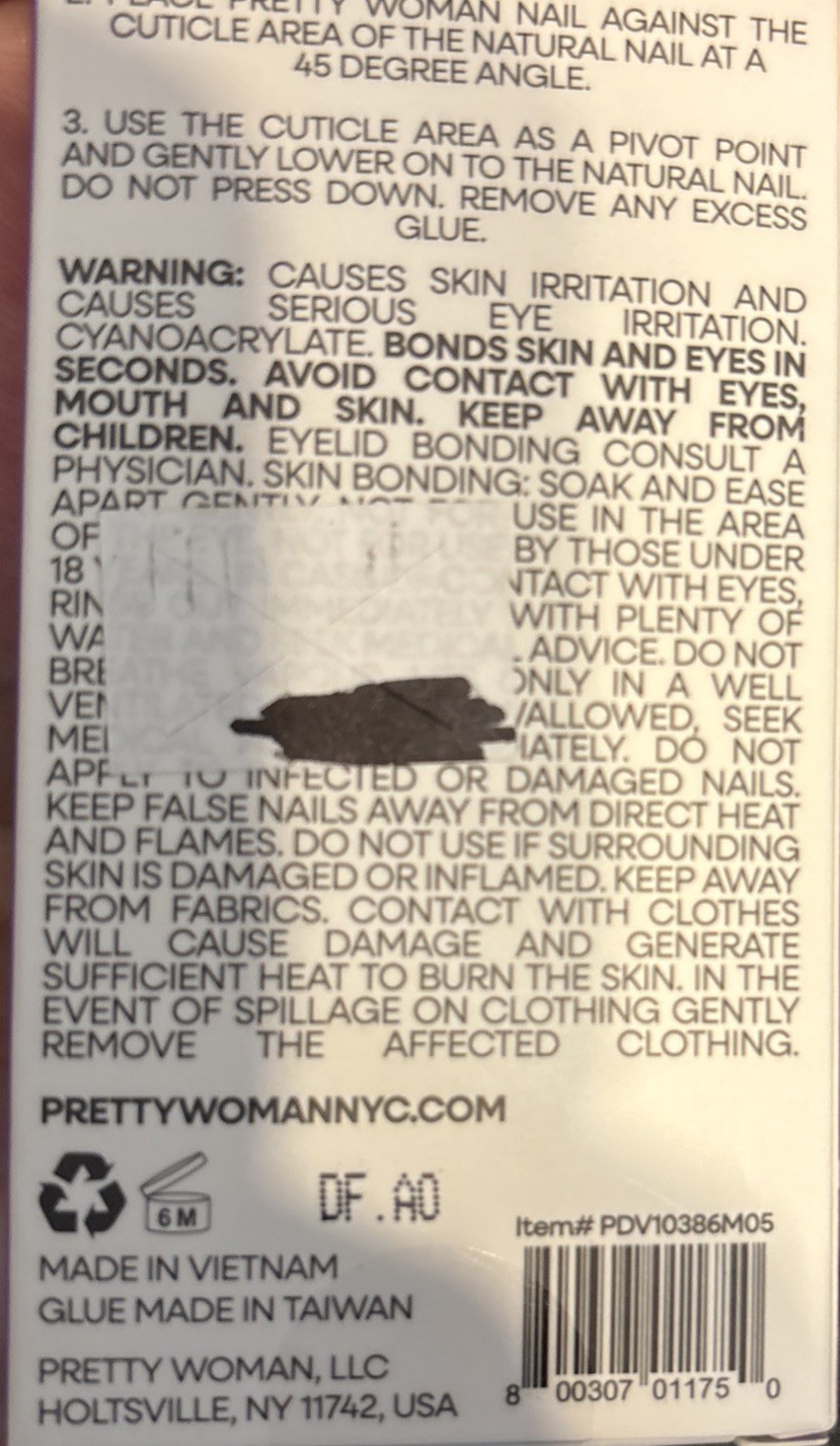 Pretty Woman Style Faux Nails 24 Count w/ Glue – Blue Tip Floral – New