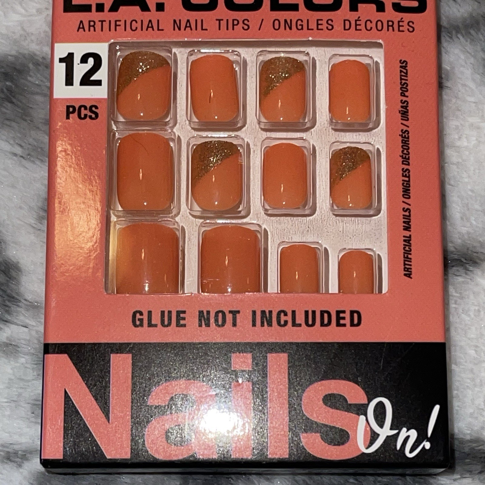 L.A. Colors NAILS ON! 12 Nails CAPTIVATE Short Square Glossy Orange+Gold Accents