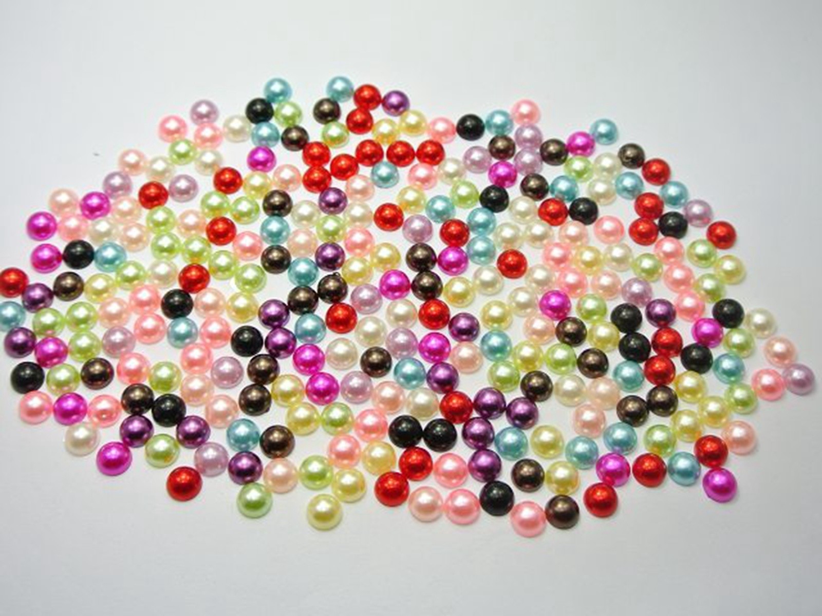 2000 Mixed Color Acrylic Half Pearl Bead 4mm Flat Back Scrapbook Flatback Nail
