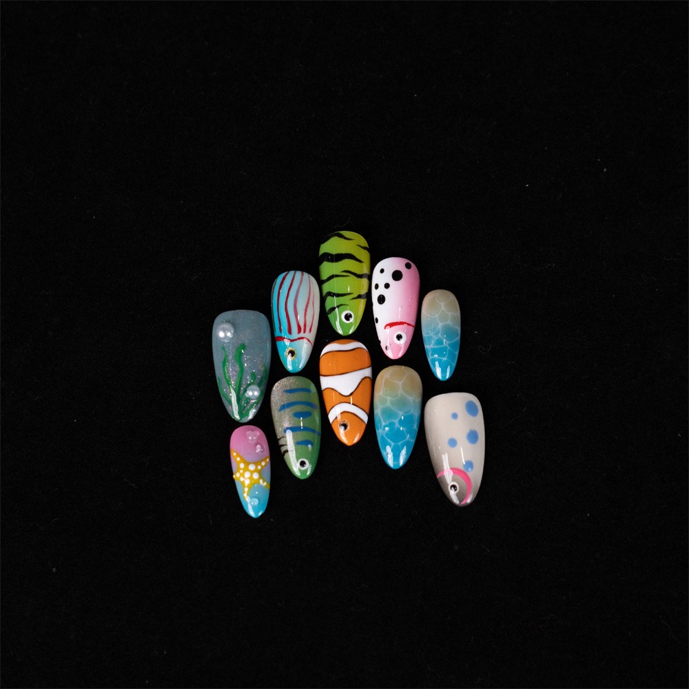 10pcs Handmade Almond Press On Nails Ocean Clownfish Summer Party Fashion Decor