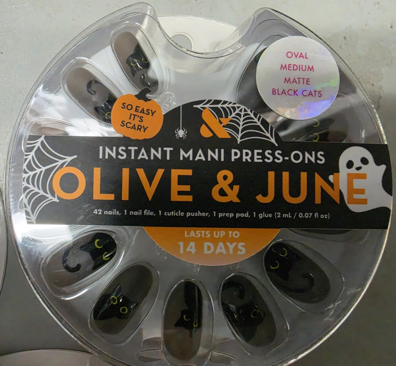 TEN Different HALLOWEEN Olive & June Mani Press on Nails – pics of each style
