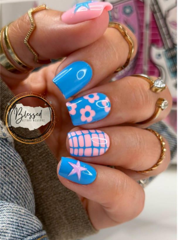 Red Aspen Press On Nails- Chords & Chaos, Cressa Short Coffin Pink Blue 3D