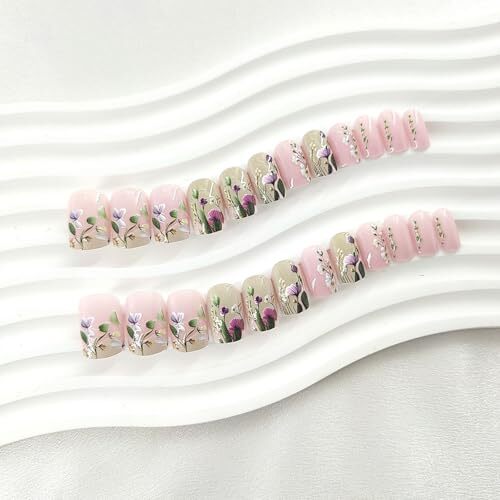 Square Press on Nails Short False Nails with Floral Leaf Design French Tip
