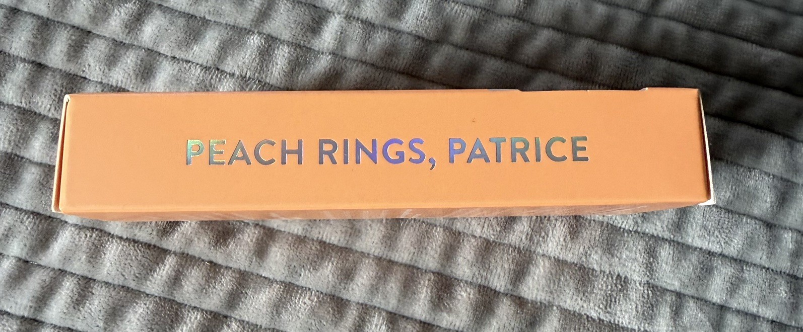 Red Aspen Press On Nails, Medium Almond, Peach Rings, Patrice