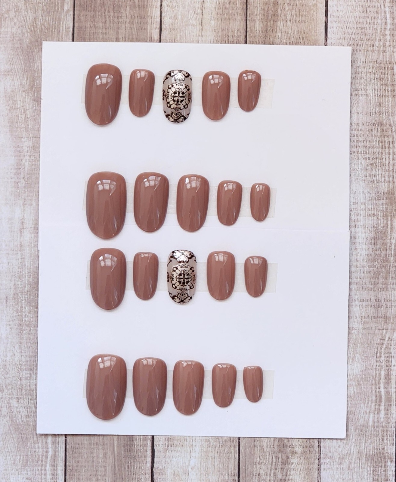 Custom Press On Handmade Gel Nails Tan Mosaic Accent Oval Short 20 Tips