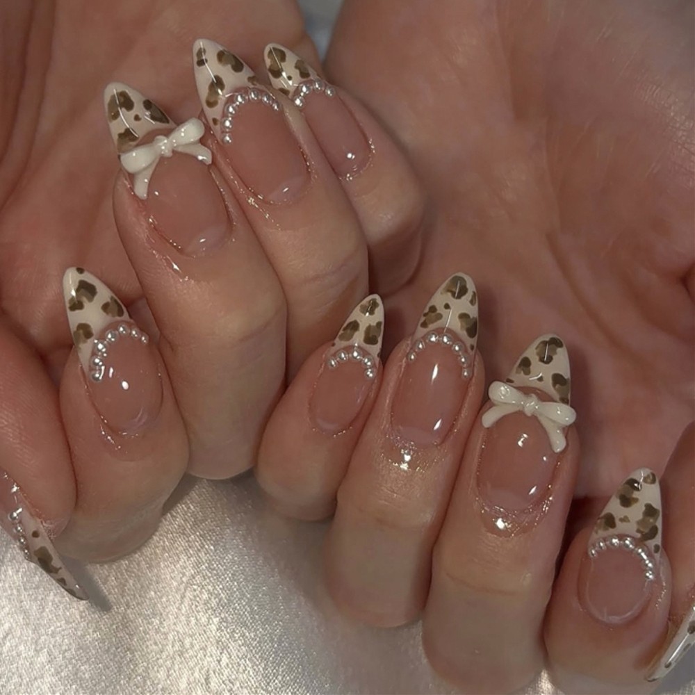 24Pcs Leopard French Press on Nails Long Pontied Almond False Nails Manicure