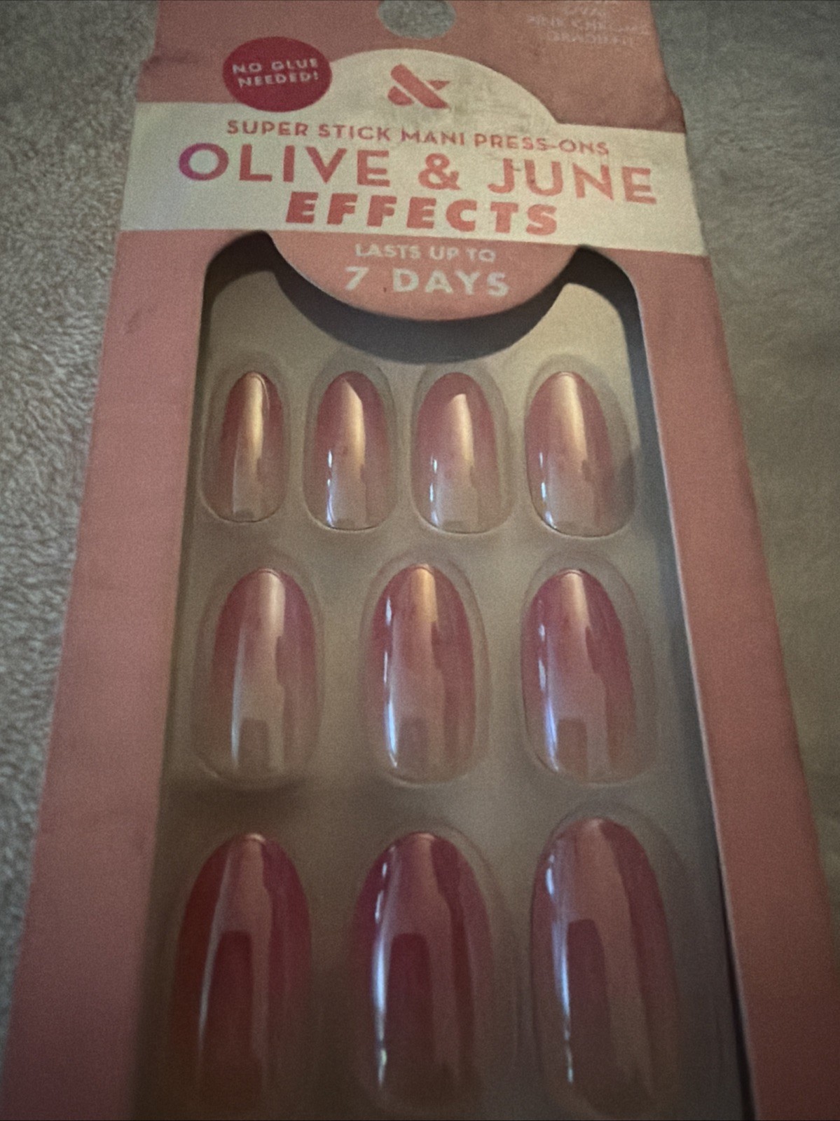 Olive & June Super Stick Mani Press-Ons Pink Chrome Gradient