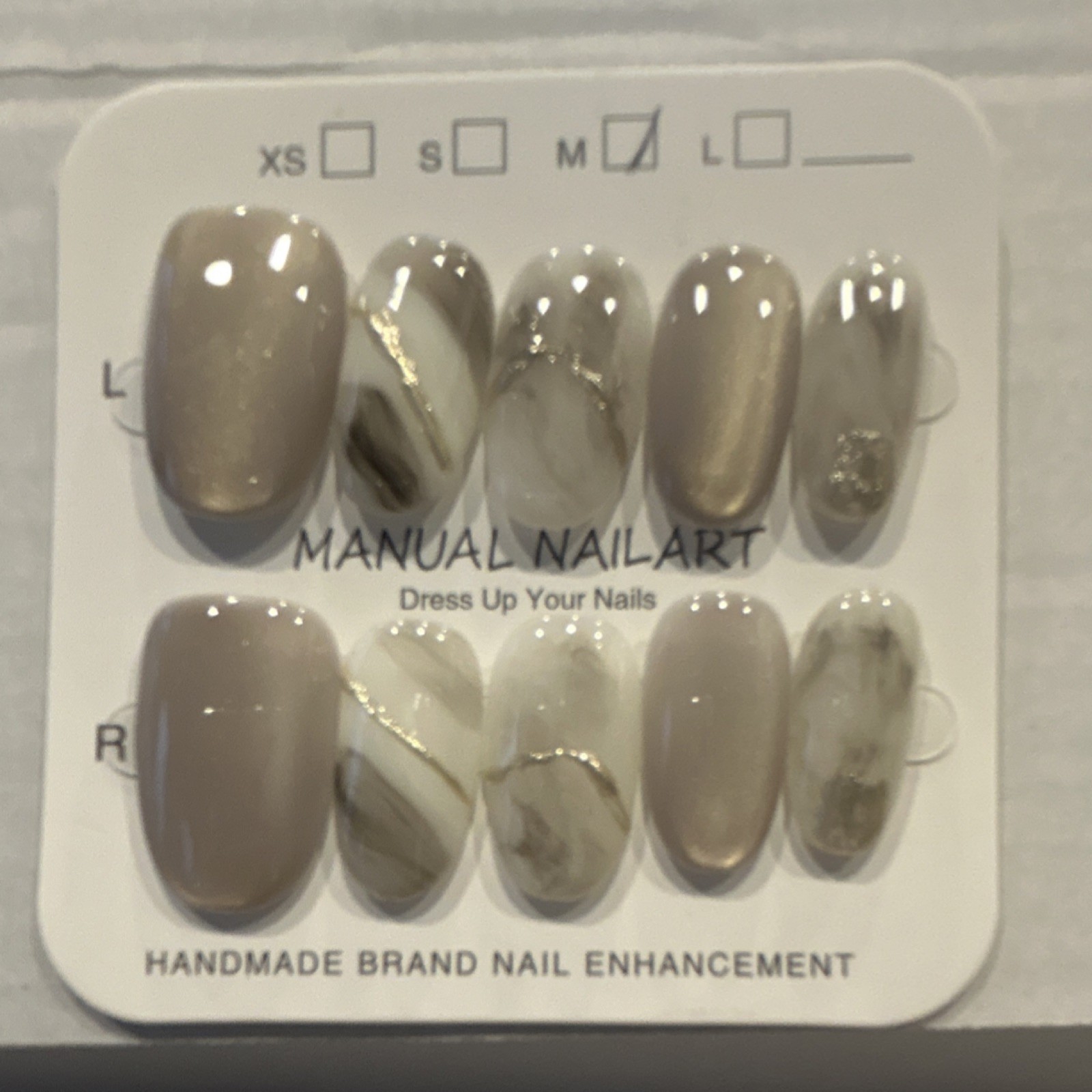 Manual Nailart Press-On Nails Medium Oval Marble Beige White Gold Shiny