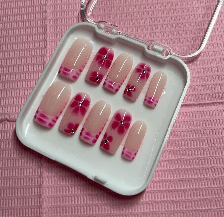 Medium Square Gel Press on nails| Croc Print| Gems