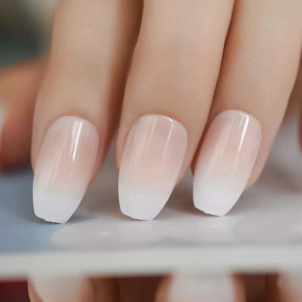 Ombre French Tip Gradient Medium Press On Nails With Glue coffin