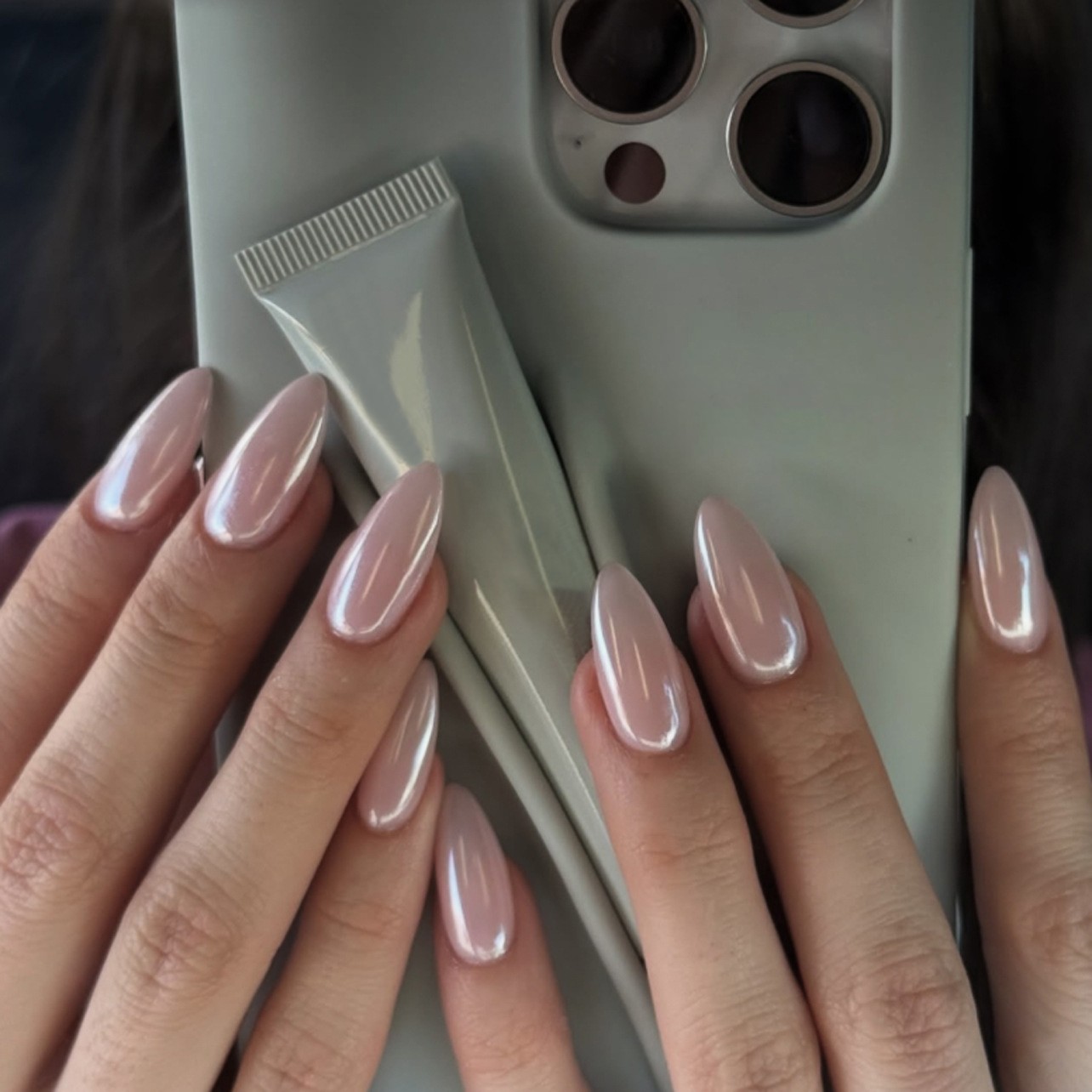 24Pcs Short Oval Blush Pink Press on Nails Simple Design Acrylic Full Cover Tips