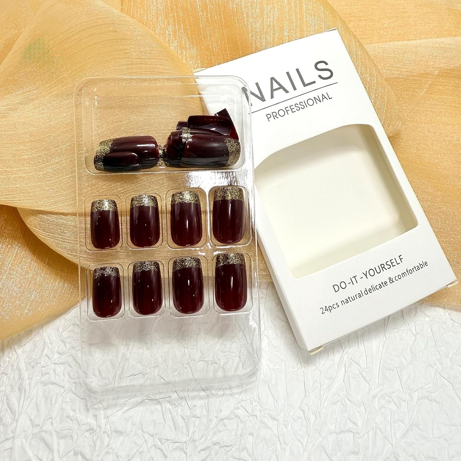 Square Press on Nails Medium Fake Nails with Designs Gold Sequins Stick on Na…