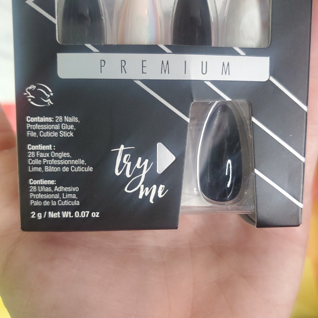 Ardell Professional Nail Addict Premium Set~ Marble & Diamonds! ~ 28 Nails NEW