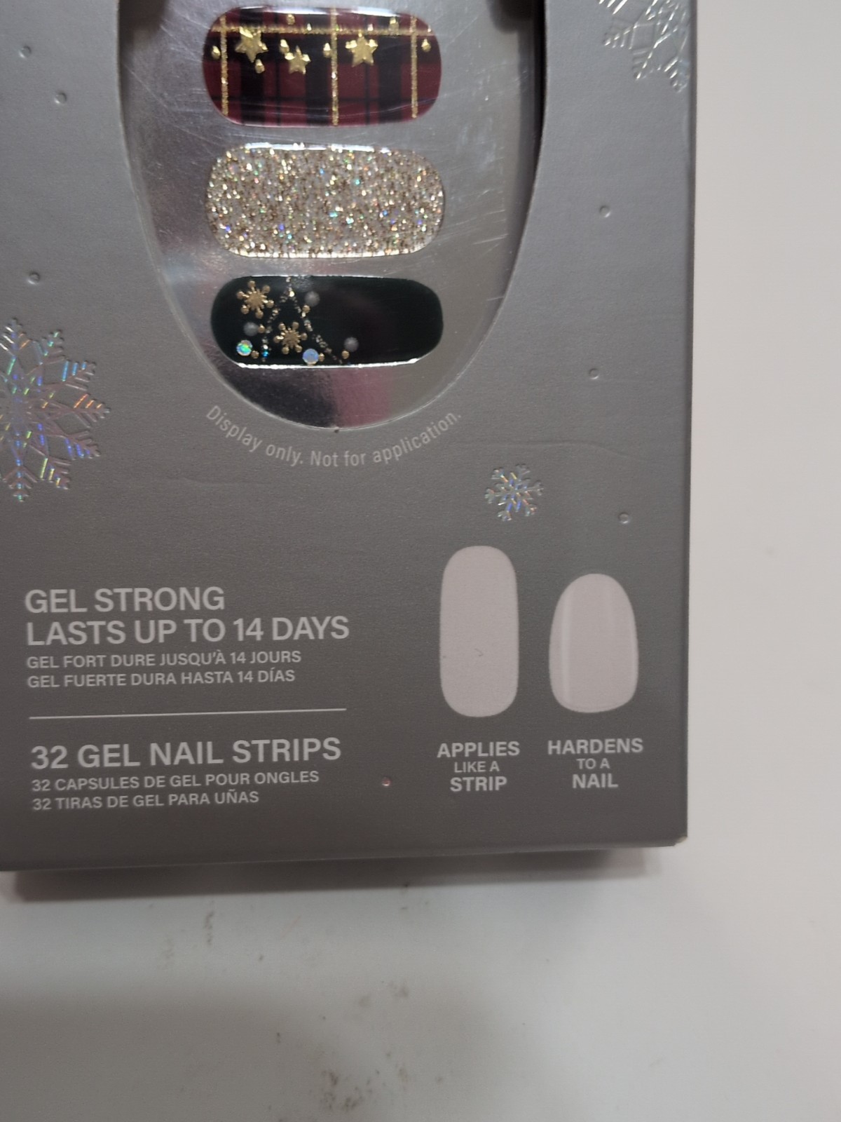 Dashing Diva Glaze Semi-Cured Gel Nail 32 Stickers Victorian Plaid NEW