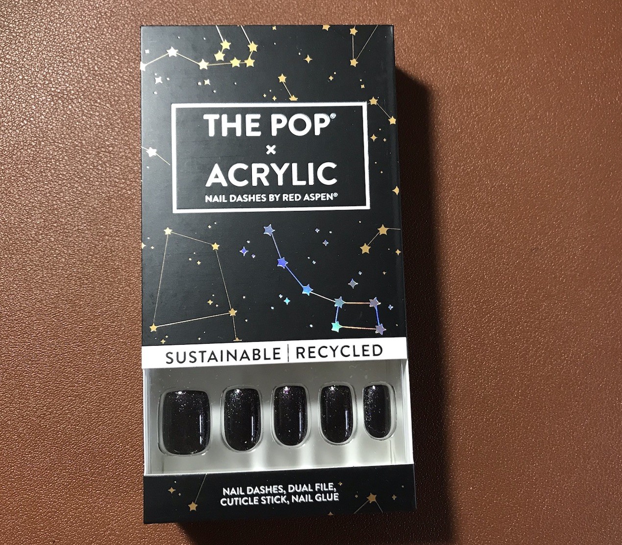 Short Squoval Press On Nails New In Box Ursa