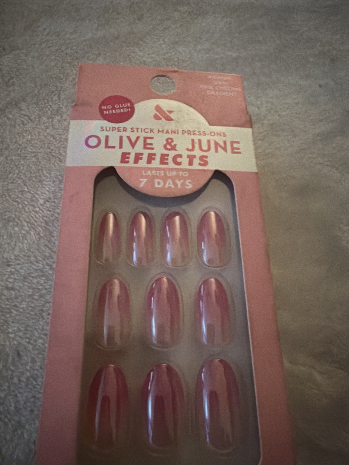 Olive & June Super Stick Mani Press-Ons Pink Chrome Gradient