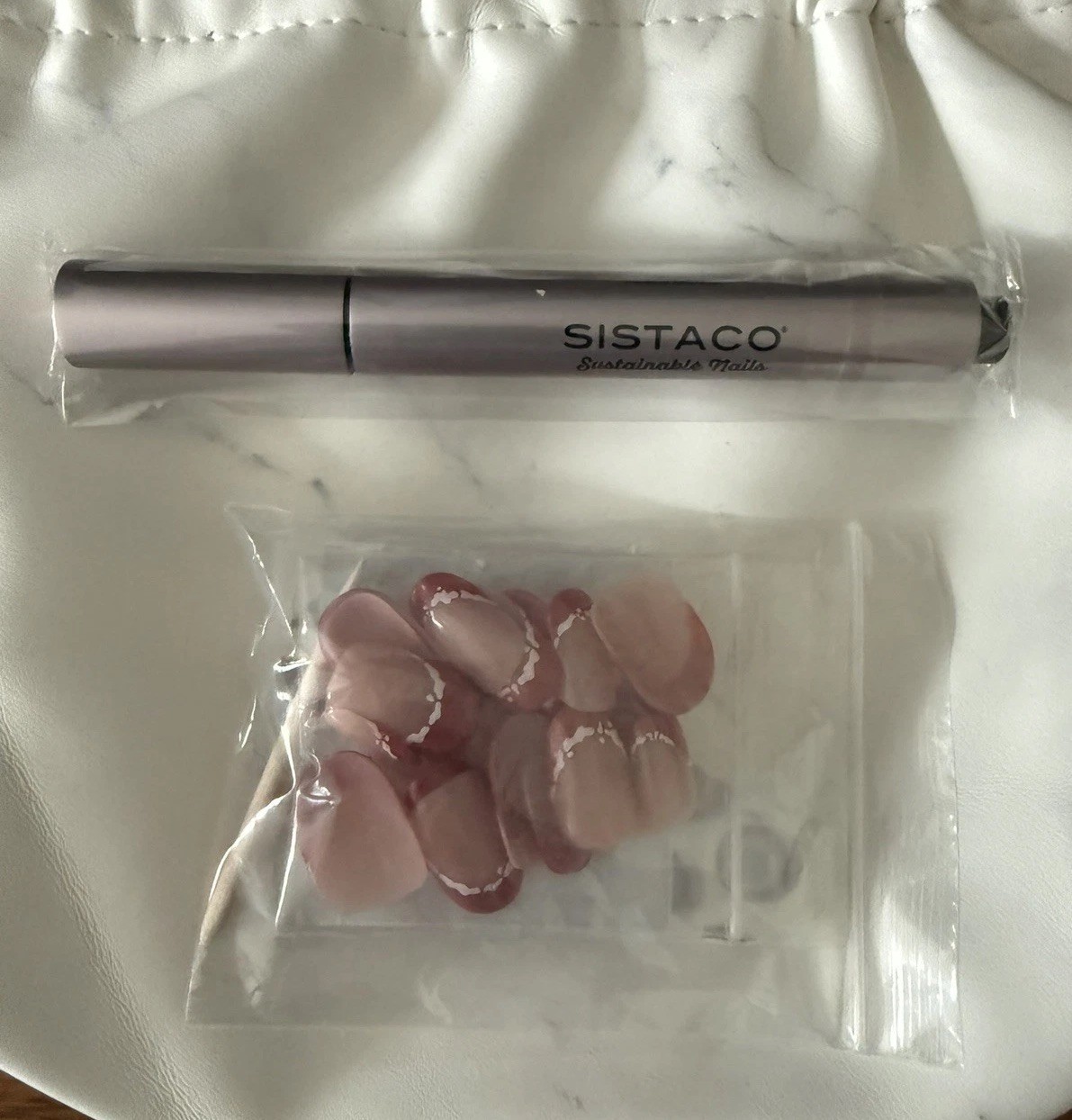 Sistaco Holiday Sustainable Nail Set and Ease Away Pen New