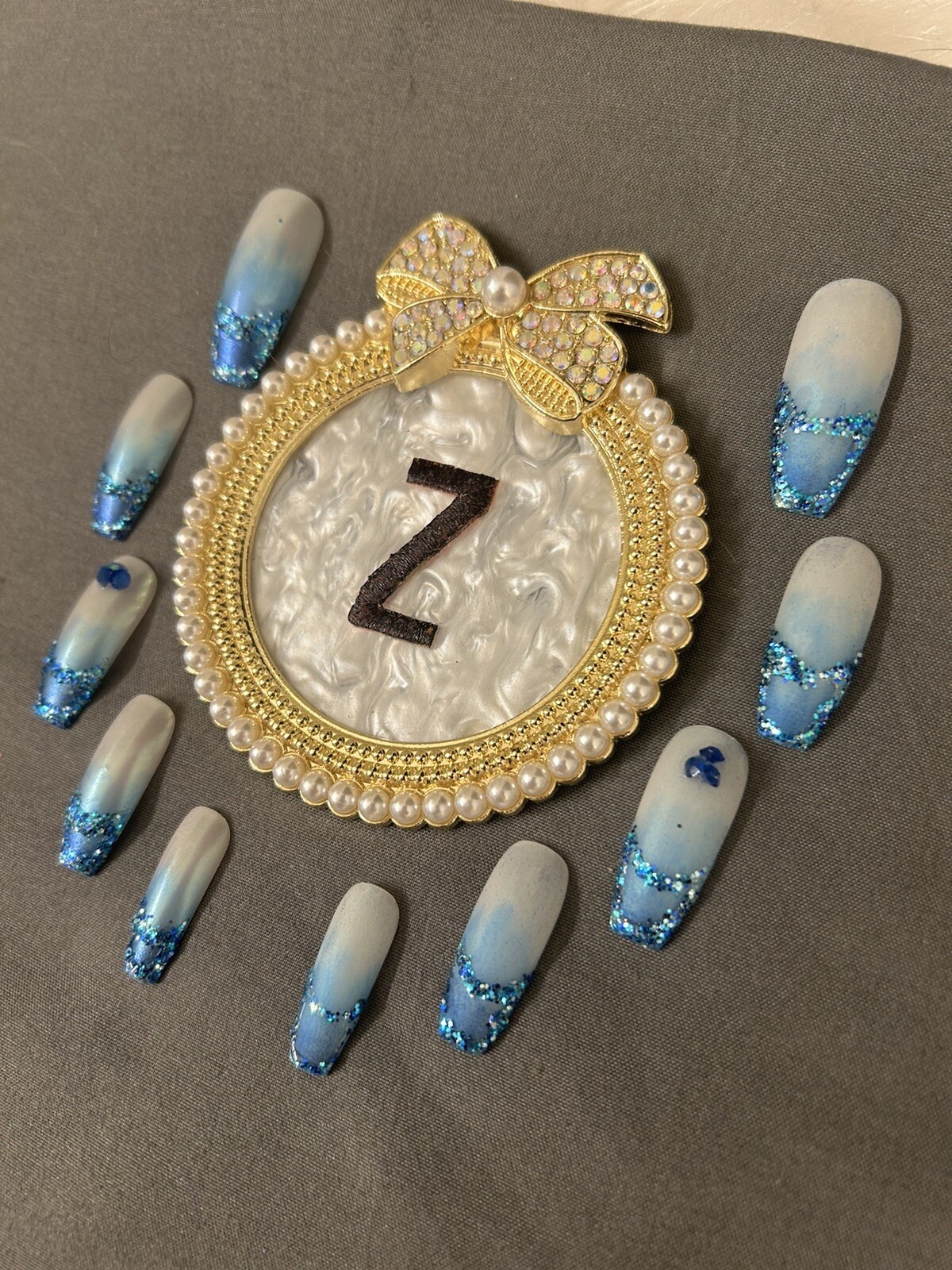 Z NAILZ! Gorgeous Set Of Handmade Blue Ombre’ L. Coffin W/glitter Press On Nails