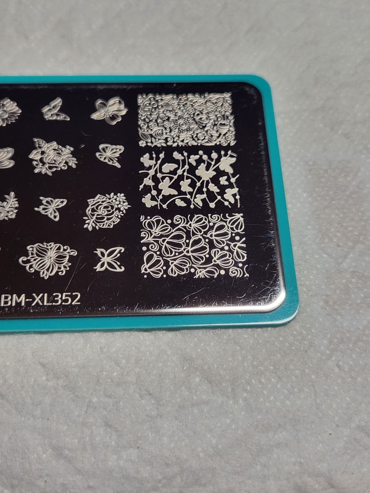 Maniology Nail Stamping Plate Flower Angel BM-XL352