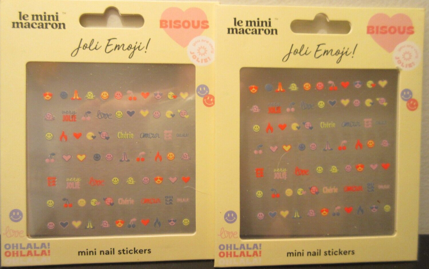 Bisous Le Mini Macaron Joli Emoji Mini Nail Stickers