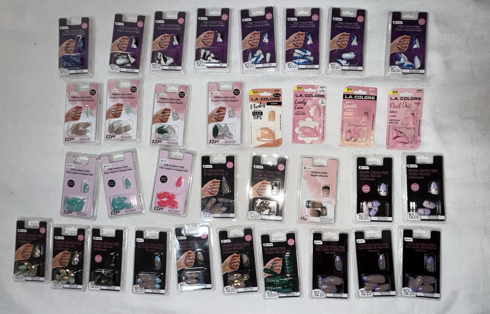 🩵 Lot Of 30 Packages Of Fake Artificial Finger Nails And Or Toe Nails