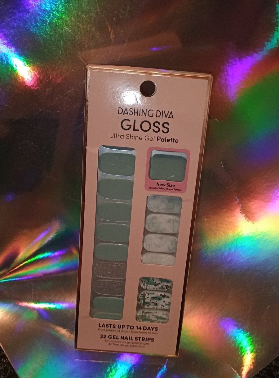 Dashing Diva DESERT QUARTZ, Light Green Gloss,Silver,Tie Dye,Glitter Nail Strips