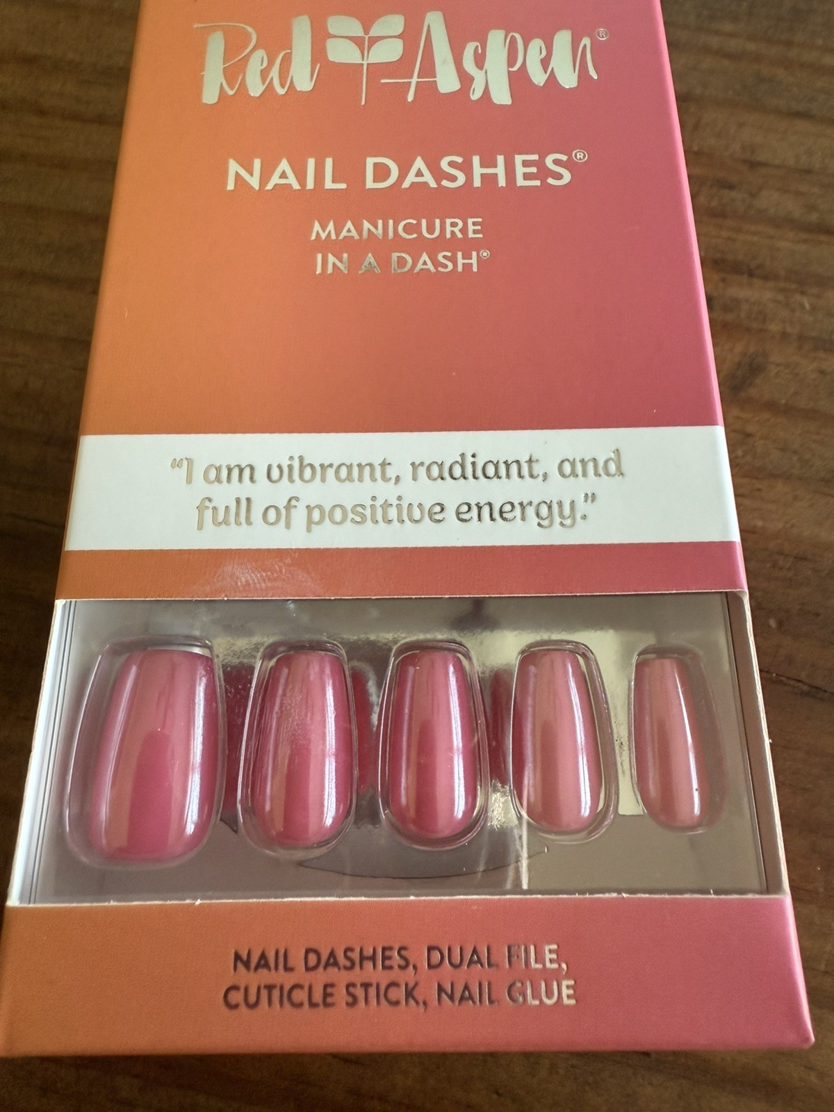 NIB- Red Aspen Nail Dash Bundle Set- 6 Boxes- Press On nails- Medium Coffin