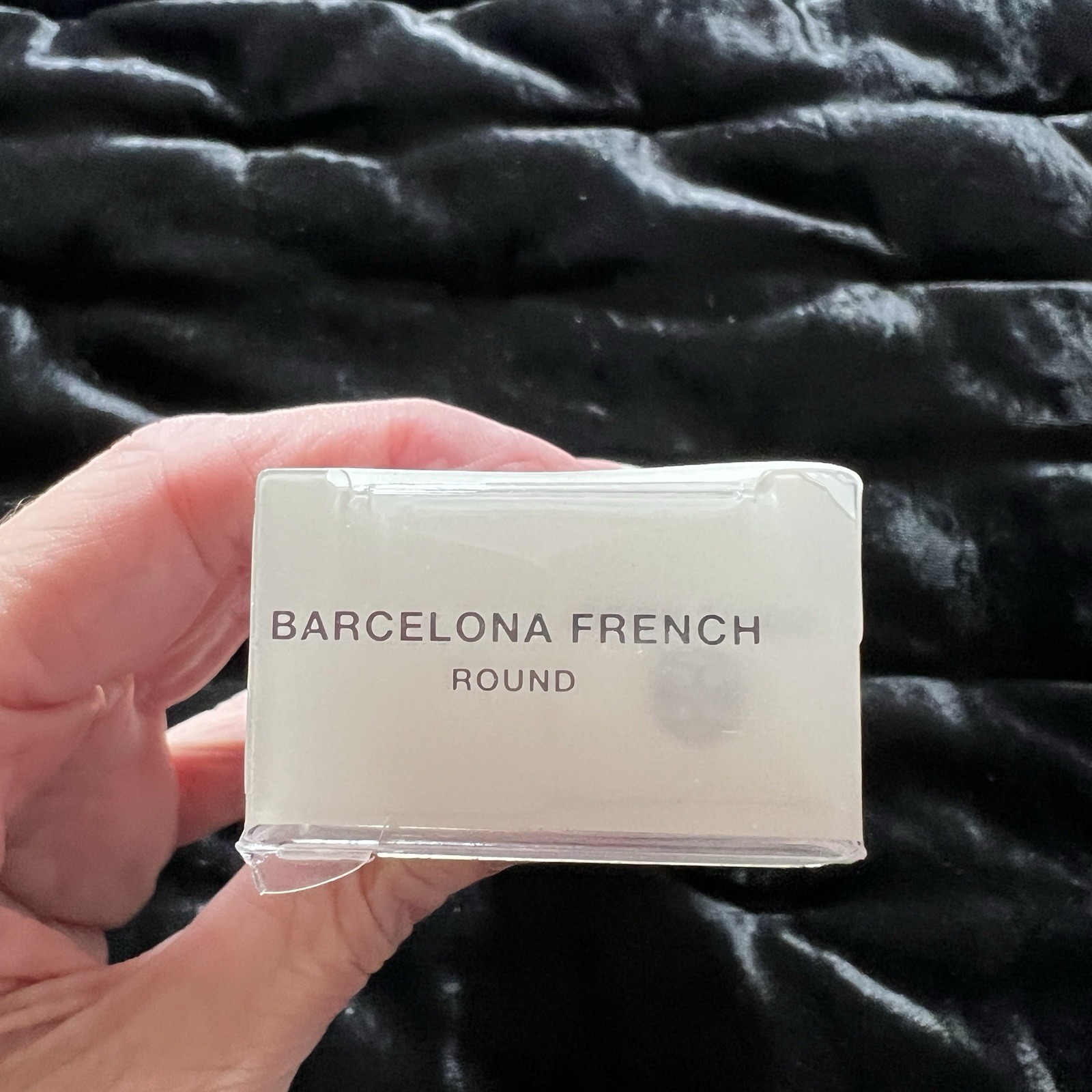 💋 Static Nails Barcelona French Round Reusable Pop-On Nails New In Box
