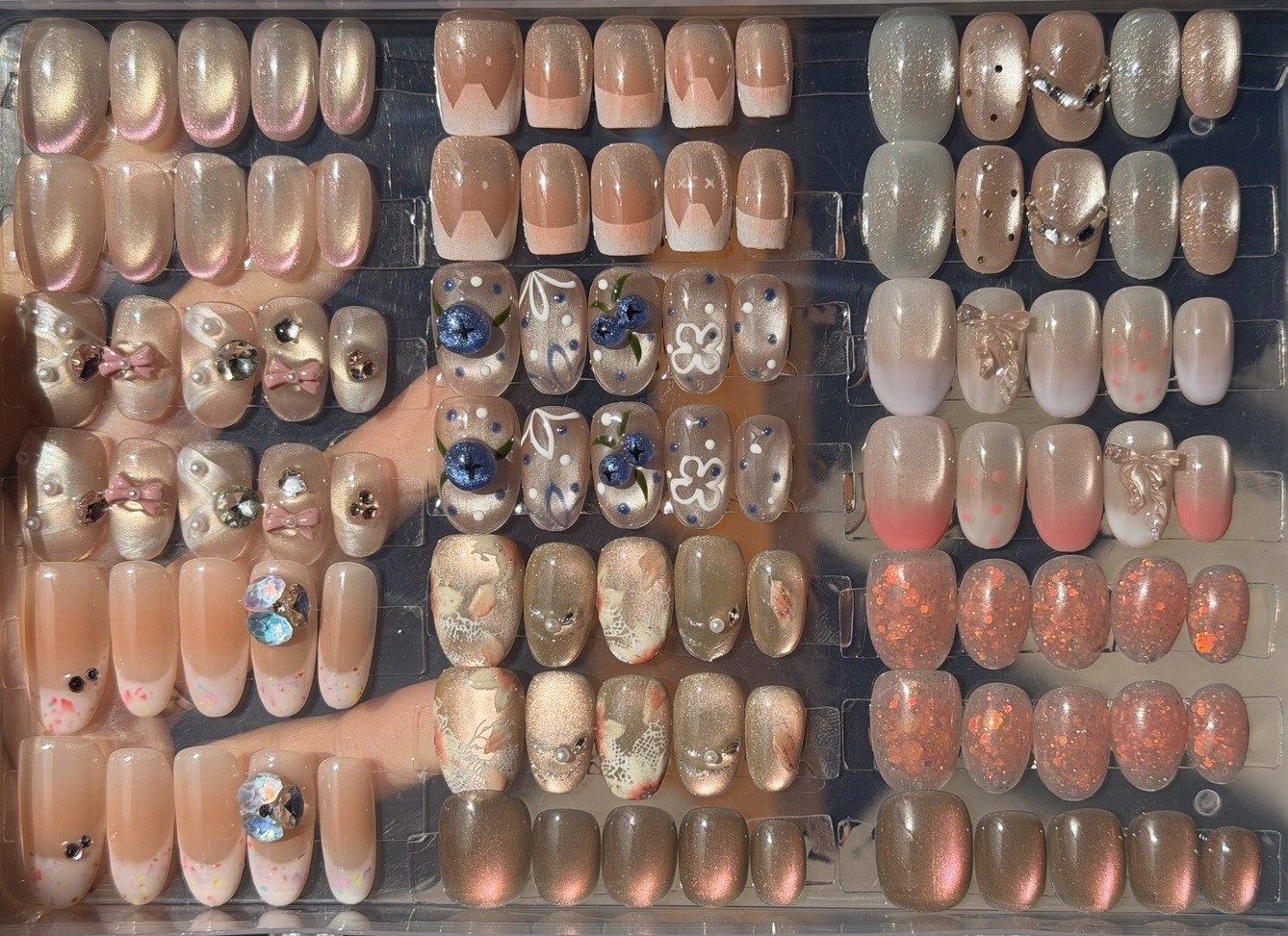USED press on nails short handmade with box, slightly used, 20 sets, size M