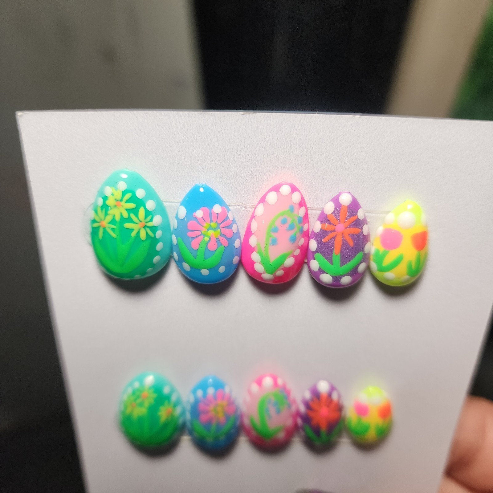 Handmade Builder Gel Floral Extra Short Almond Press On Nails
