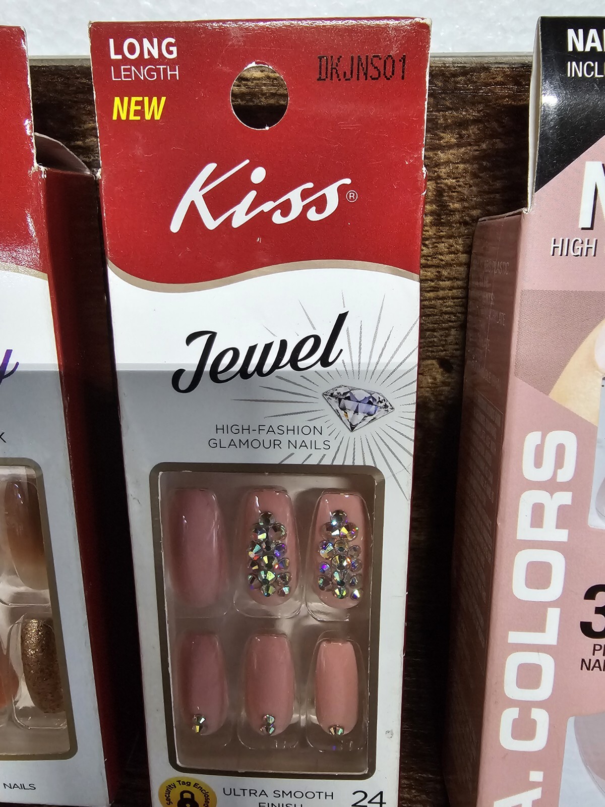 Kiss JEWEL 24 Glue-On Artificial Nails Lot Of 4 See Pics Plus La Colors Nail Fr