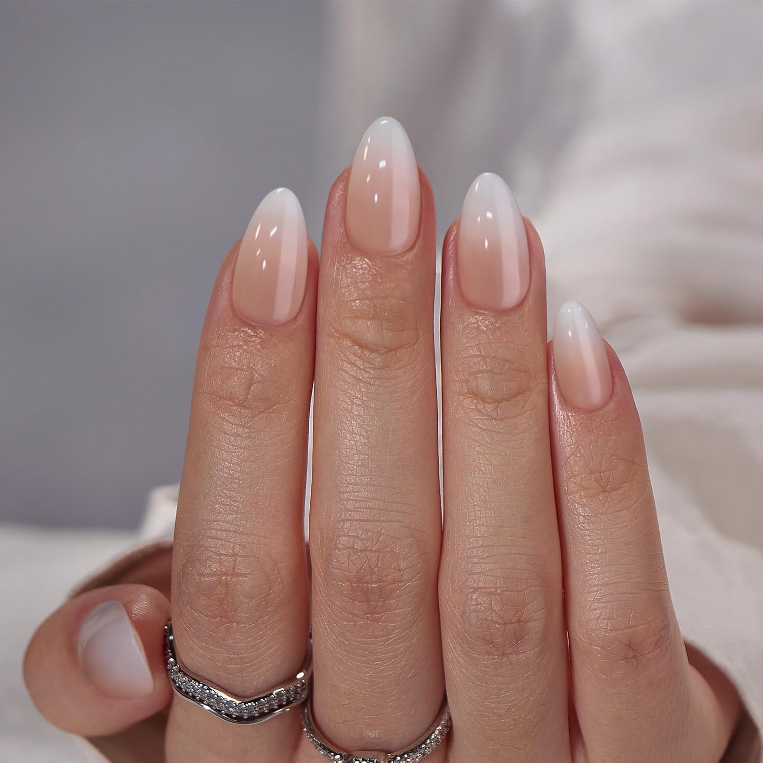 Press On Nails, Vanilla Cream Almond, Medium Almond, Ombre, 32Ct | 2+ Weeks