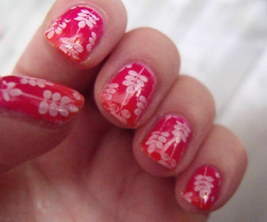 Nail Art Stamping Template Badge Theme Image Plate Stamper Scraper Kit BP 27