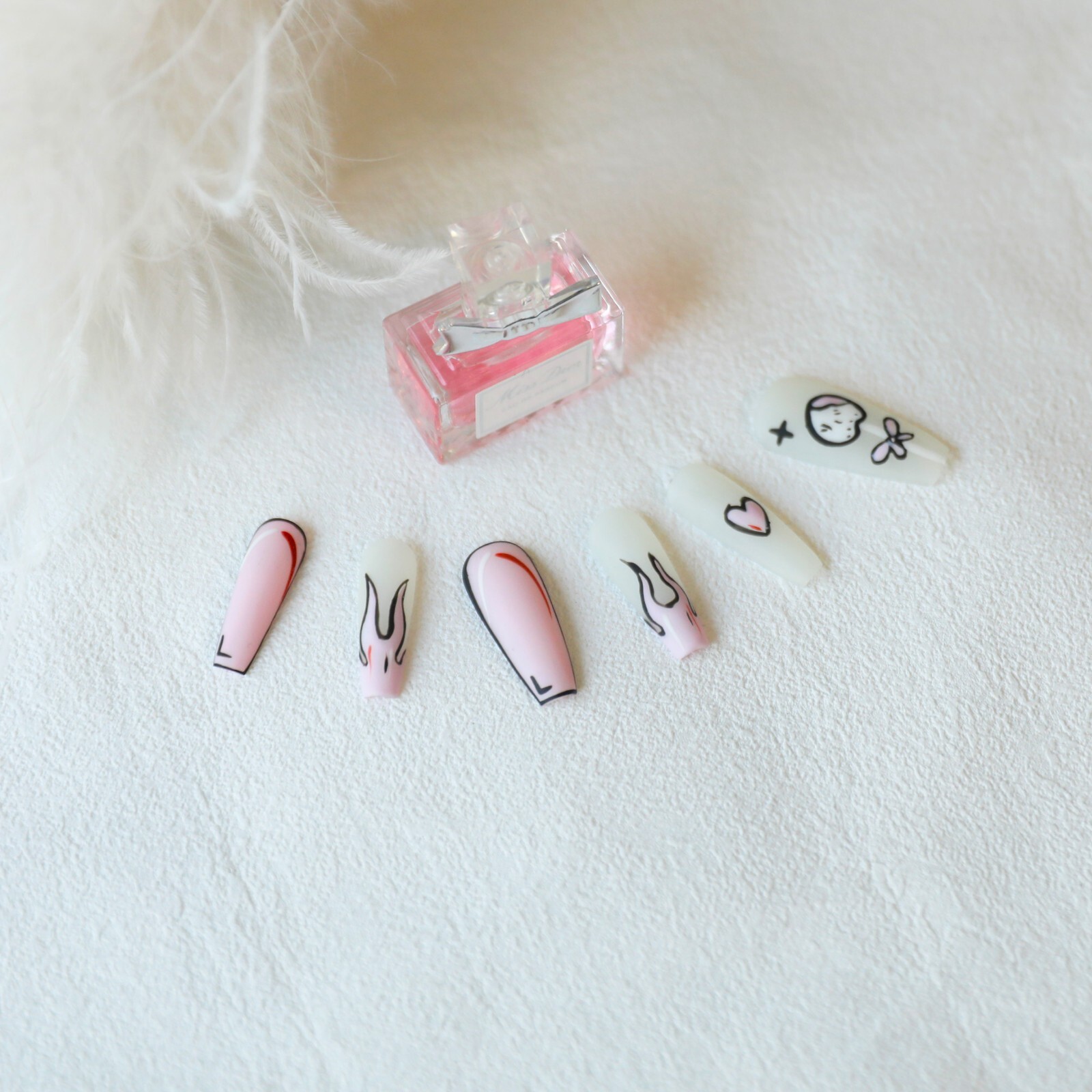 15Pcs Mischievous Pink Press on Nail Art By Handmade