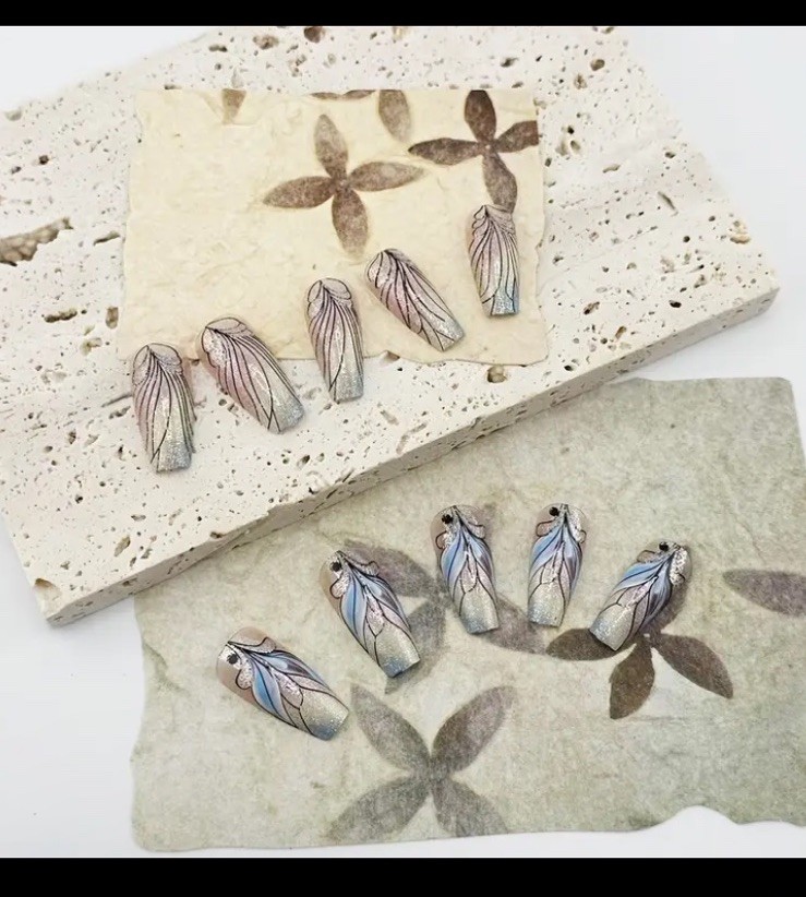 Peacock Feather Long Coffin Nail Tips 24pcs Feminine Boxed Nails GLUE & Tabs