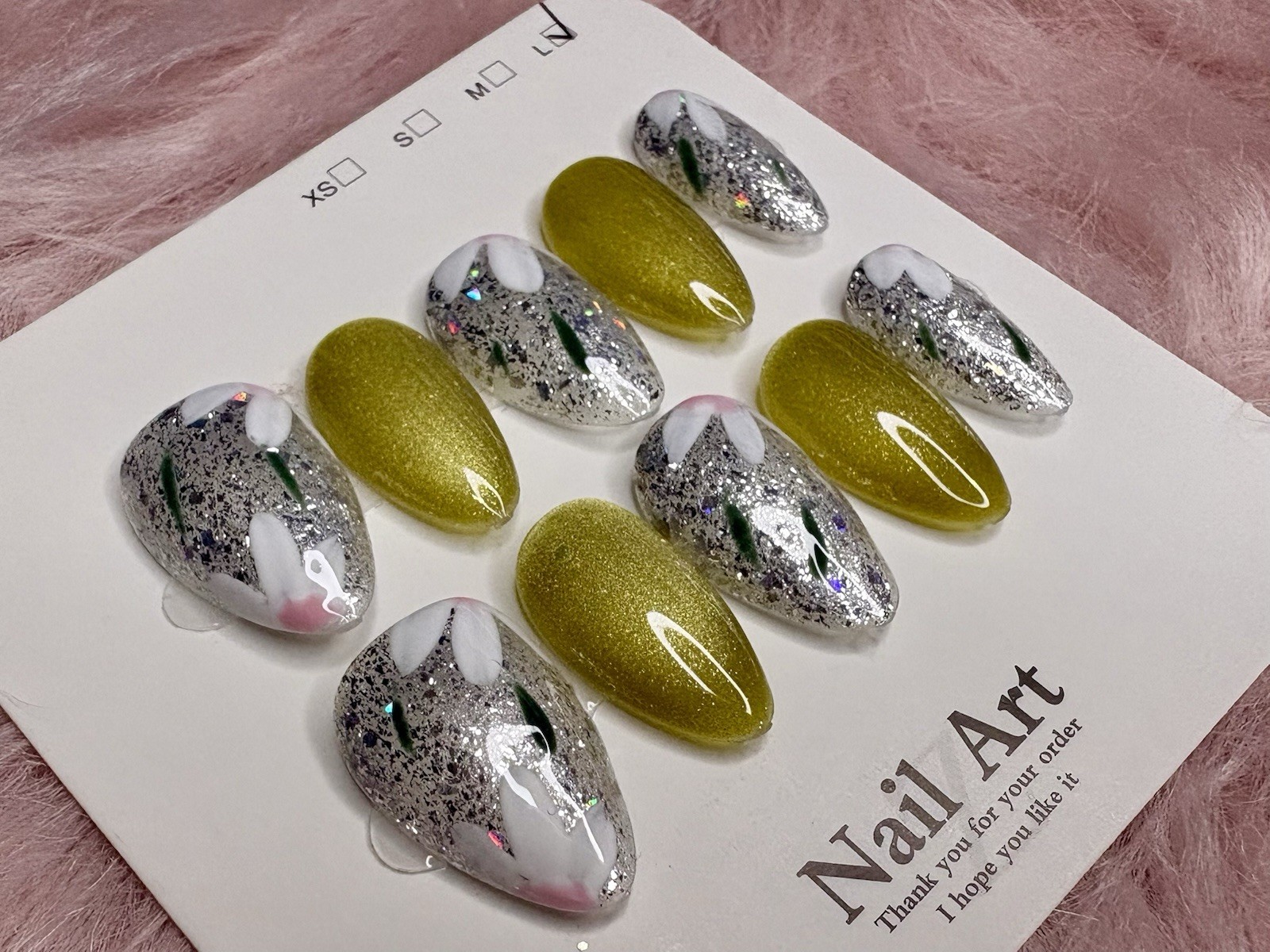 Press-On Nails 5 Sets (50 pcs) – Yellow Green Flower Short Square & Almond