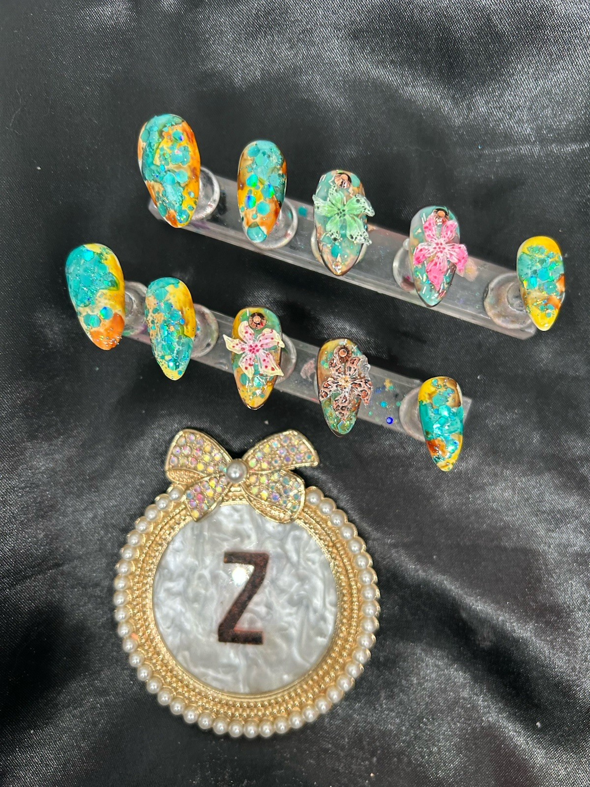 Z NAILZ! Handmade M Almond Yellow/Green W/3D Hibiscus Press On Nails
