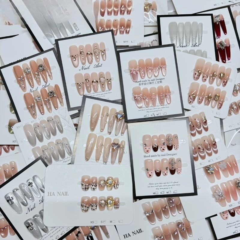 120 Pcs Complete Nail Set with Rhinestones and Heart-shaped Multi-color Nail Art