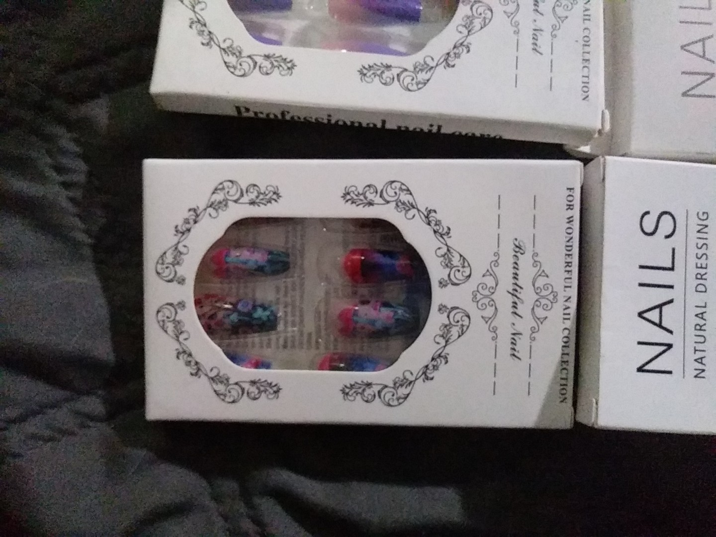 4 Nails set