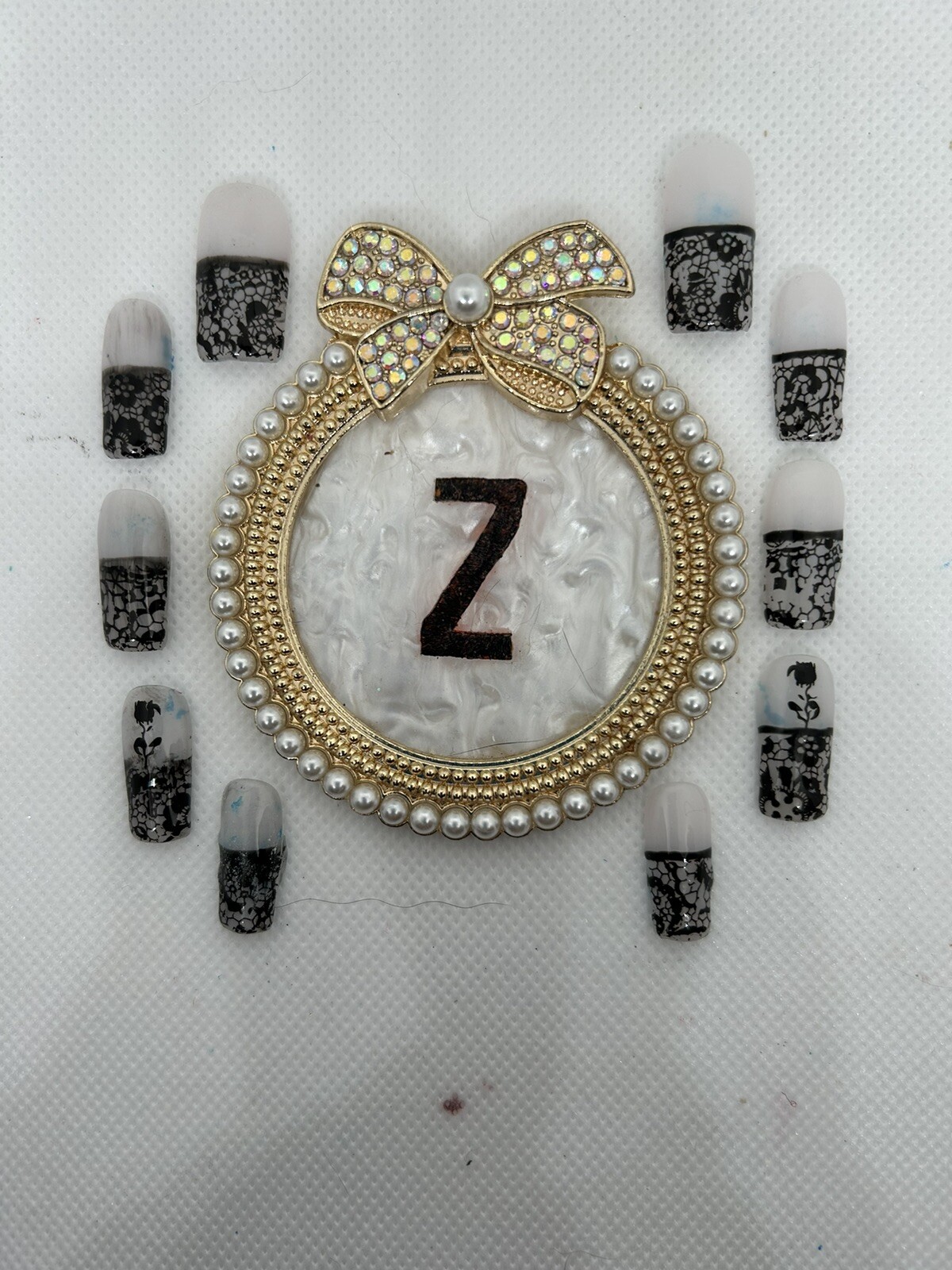 Z NAILZ! Gorgeous Handmade Milky White W/Black Lace Press On Nails