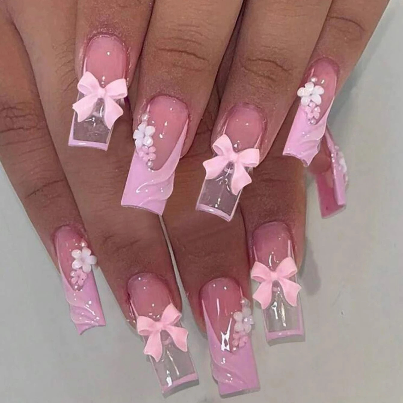 24Pcs Upgrade Your Look with Pink Leopard Print Bow Full Coverage False Nail Set