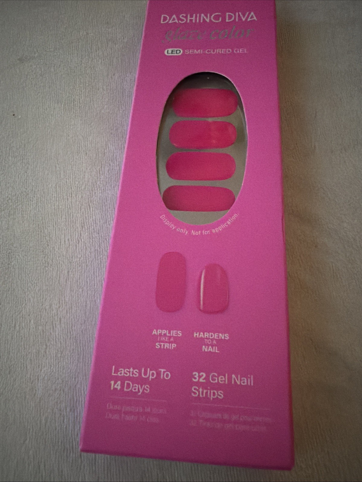 NEW IN BOX DASHING DIVA GLOSS ULTRA SHINE GEL 27 GEL NAIL STRIPS MAGENTA MADNESS