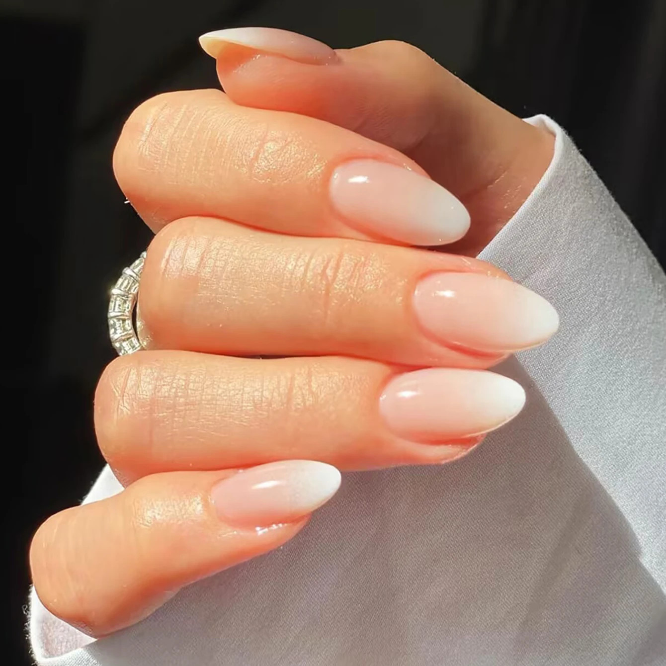 24PCS Press on Nails Short Almond Medium Fake False Nails With Glue Acrylic