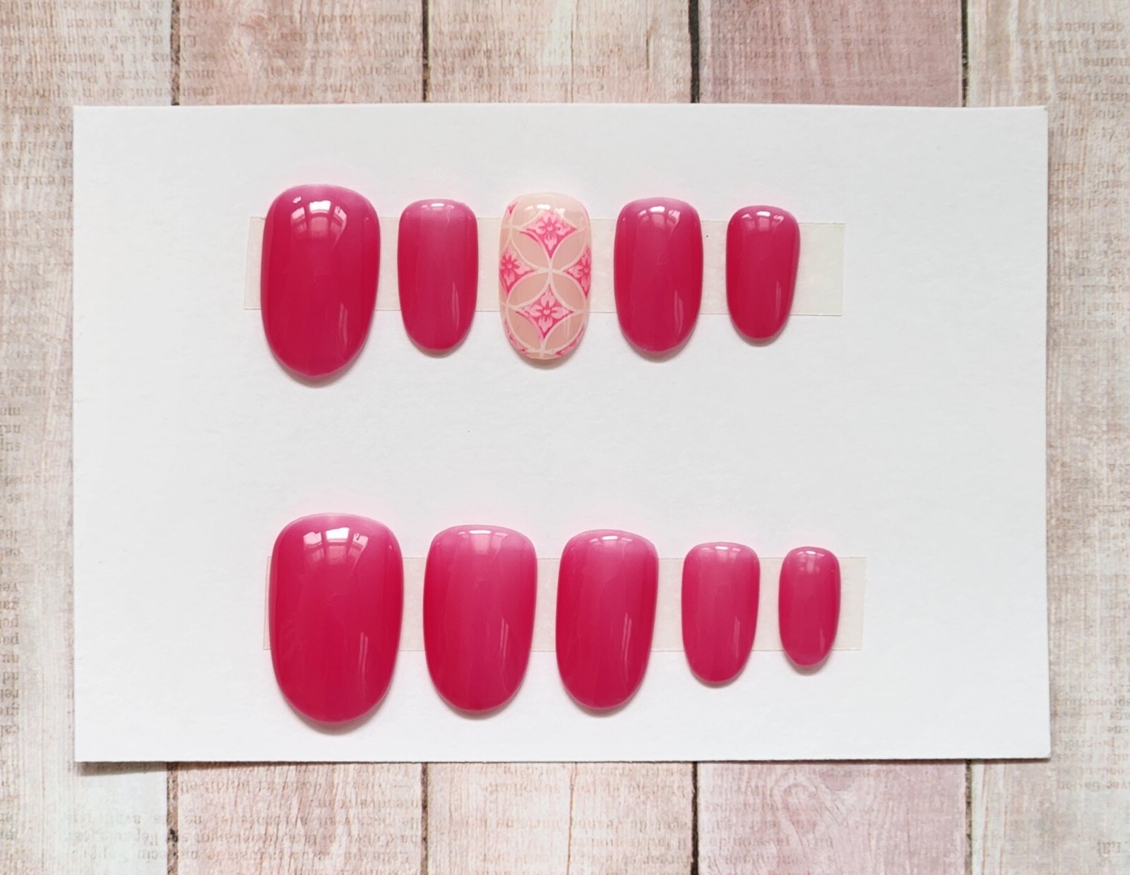 Custom Press On Handmade Gel Nails Pink Mosaic Accents Oval Short 20 Tips
