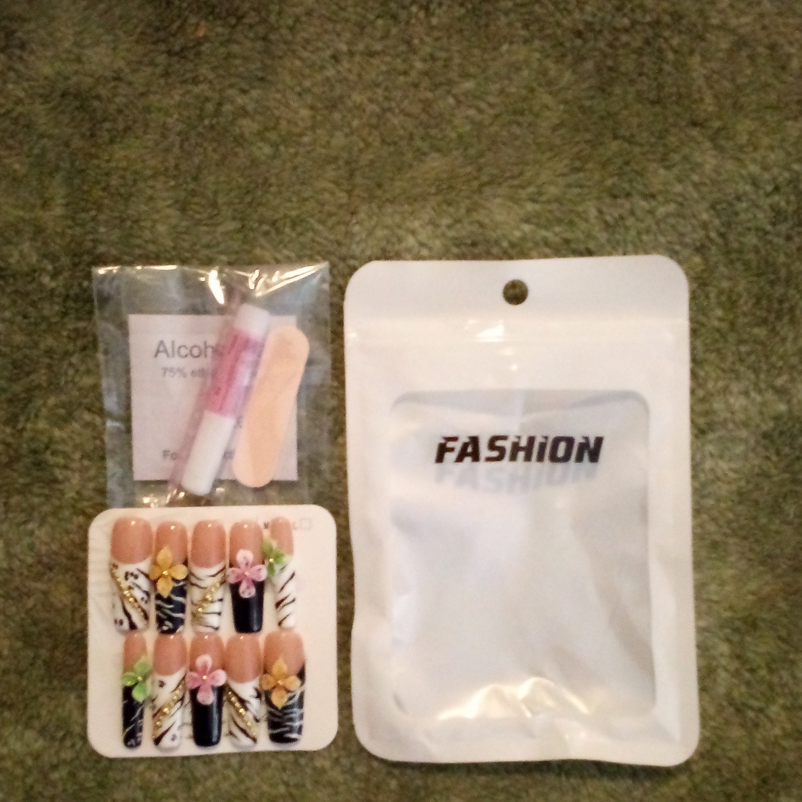 3D Pre-Designed Press-On Nails Nude Black White Gold Long Coffin Flower Zebra