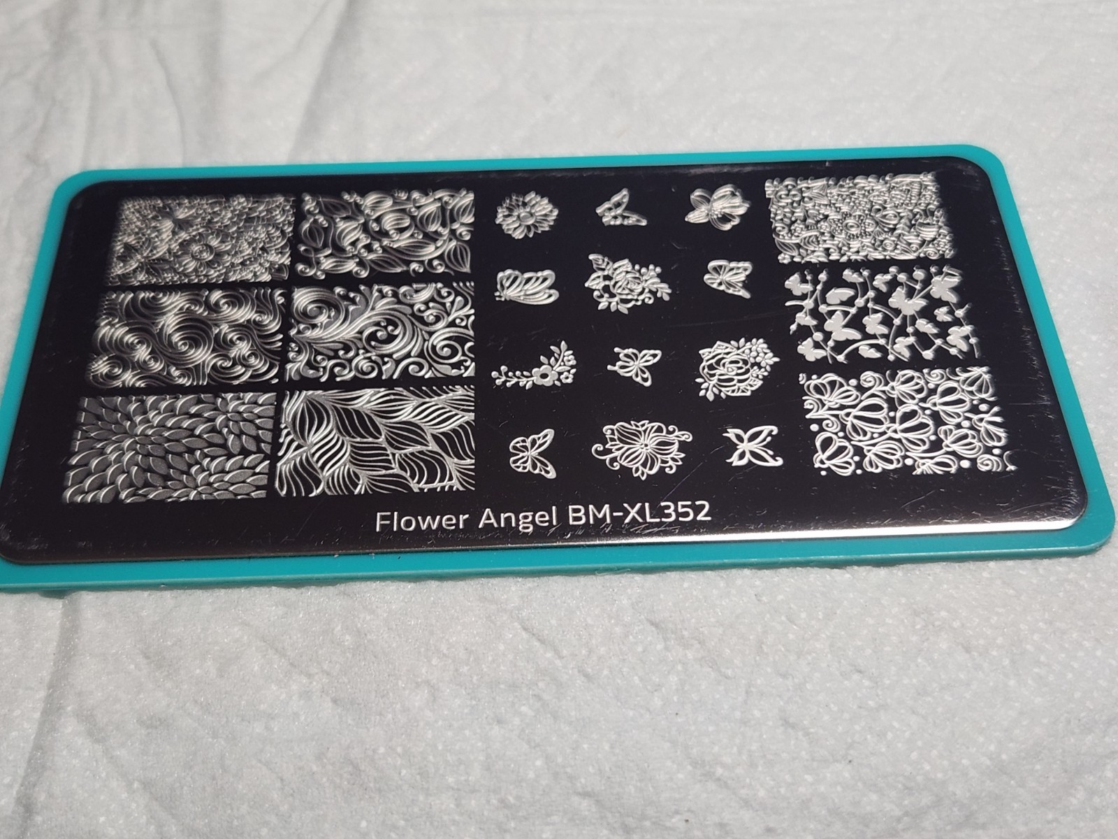 Maniology Nail Stamping Plate Flower Angel BM-XL352