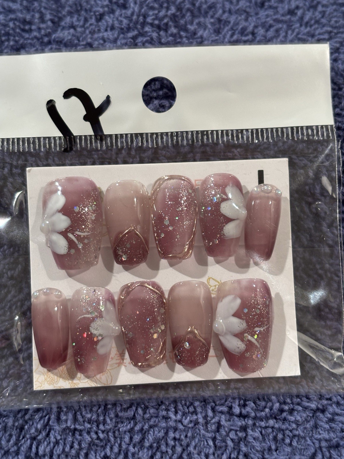 Press-On Nails Medium Length COFFIN. Size Large. 20 Pair