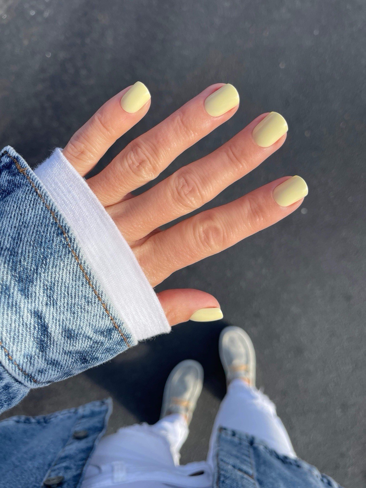 Red Aspen Press On Nails, Short Square, Sunny-Side Up