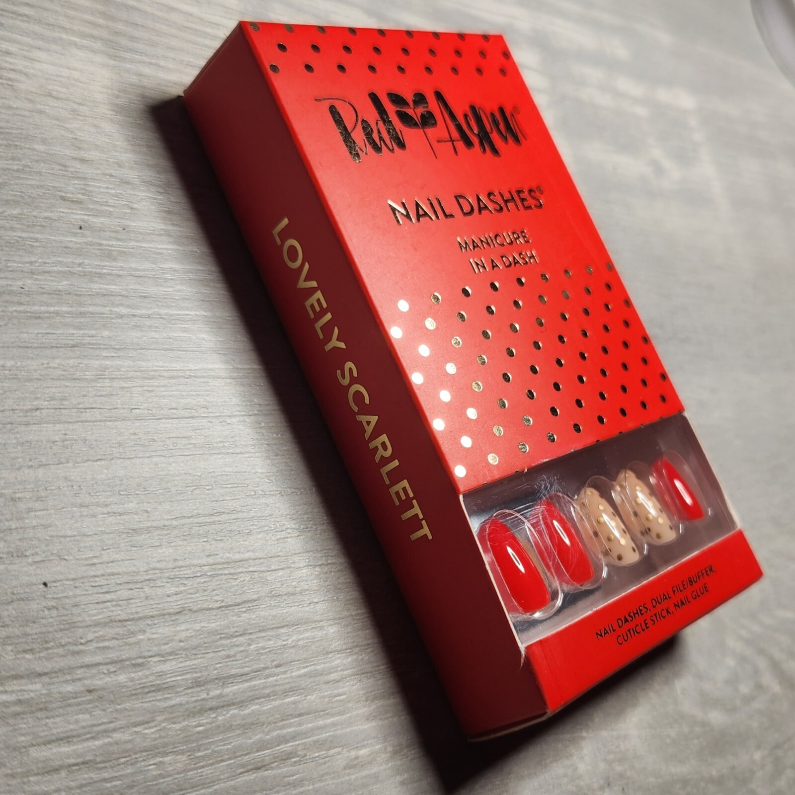 Press On Nails Lovely Scarlett Medium Round Red and Gold Dashes Red Aspen